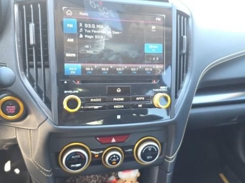 Used 2021 Subaru Crosstrek 2.5i Sport w/ Moonroof Package AWD/4WD image 8