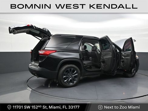 Used 2021 Chevrolet Traverse RS image 29