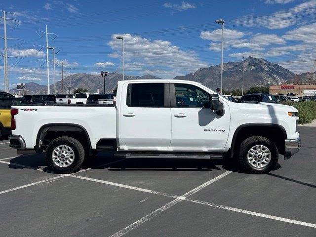 Used 2025 Chevrolet Silverado 2500 LT w/ Convenience Package AWD/4WD image 8