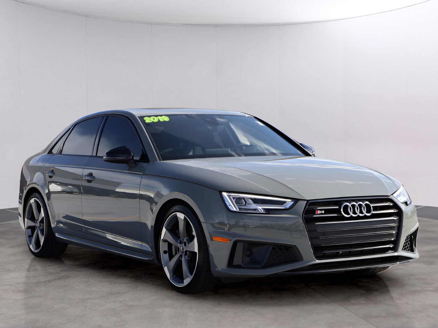 Used 2019 Audi S4 Premium Plus w/ Premium Plus Package AWD/4WD image 3