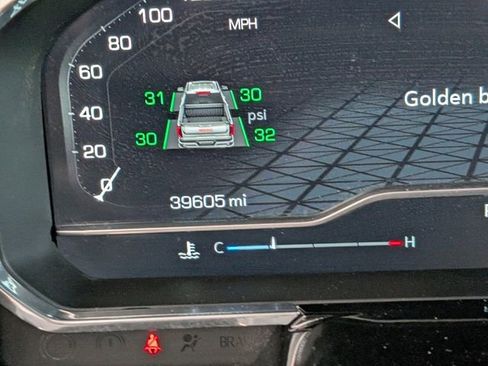 Used 2022 GMC Sierra 1500 Elevation image 25