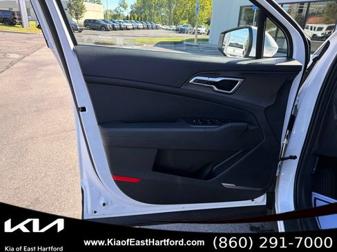 New 2027 Kia Sportage LX AWD/4WD image 30