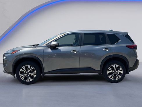 Used 2023 Nissan Rogue SV AWD/4WD image 3
