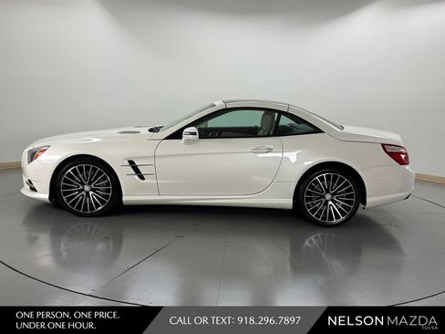 Used 2014 Mercedes-Benz SL 550 image 10
