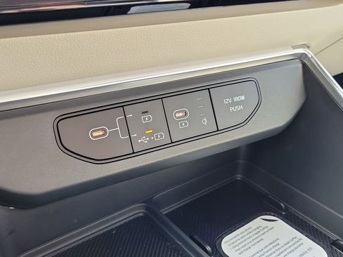 New 2026 Kia Carnival SX Prestige FWD image 35