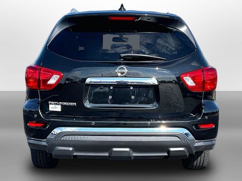 Used 2020 Nissan Pathfinder SV FWD image 4