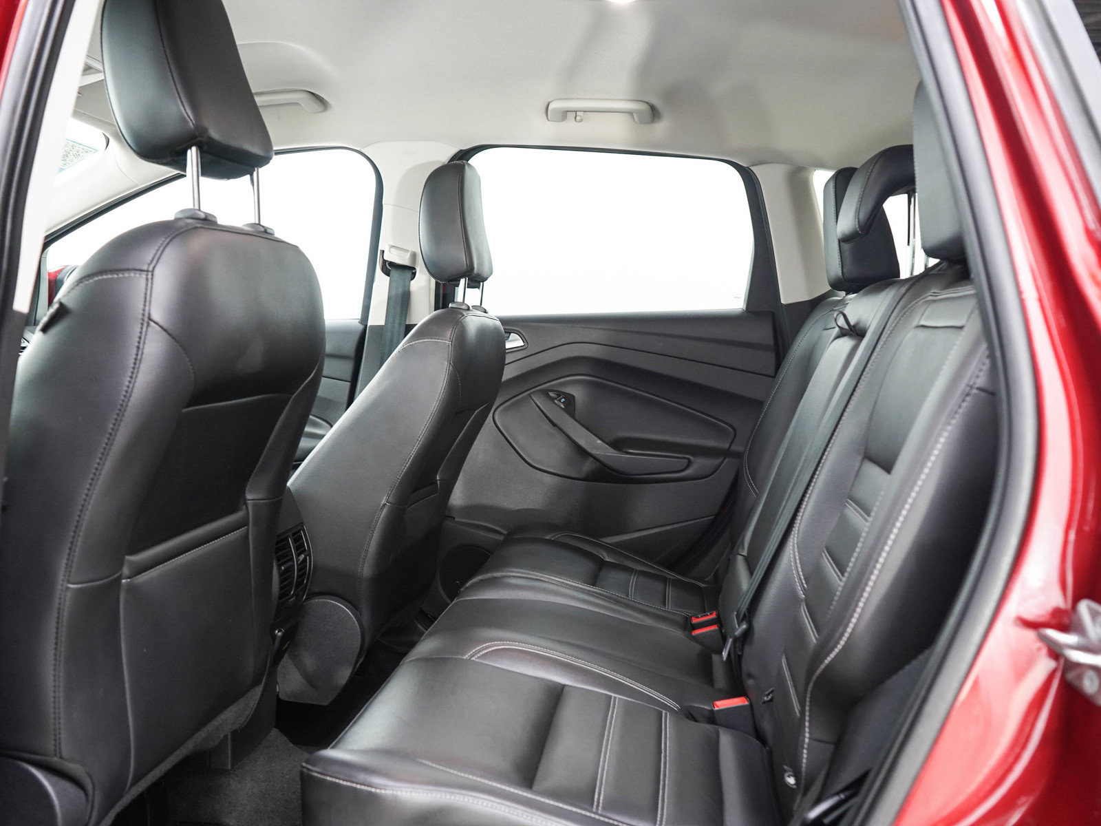 Used 2018 Ford Escape Titanium AWD/4WD image 15