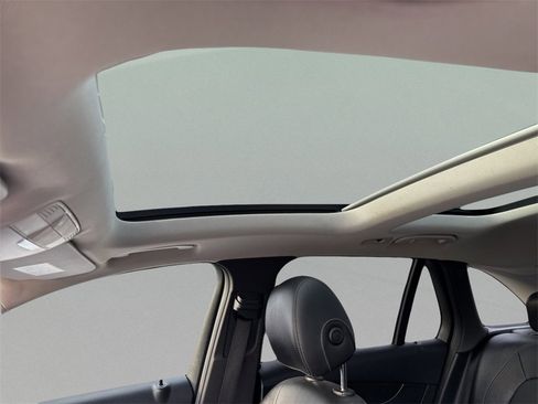 Used 2016 Mercedes-Benz GLC 300 image 19