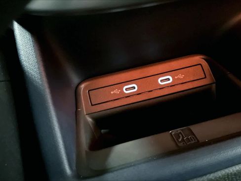 New 2025 Volkswagen ID. Buzz Pro S image 21