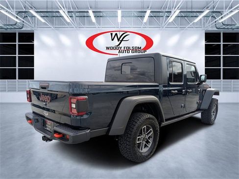 Used 2025 Jeep Gladiator Mojave w/ Safety Group image 3