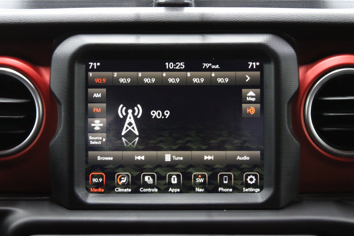 Used 2020 Jeep Gladiator Rubicon AWD/4WD image 21
