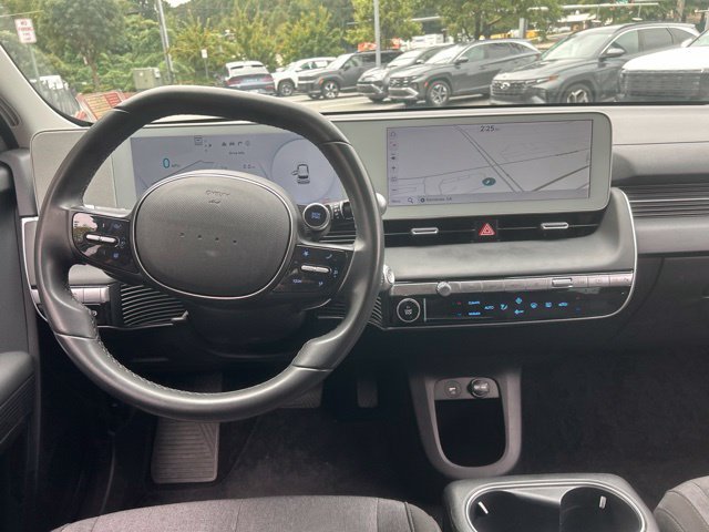 Certified 2024 Hyundai Ioniq 5 SE RWD image 9