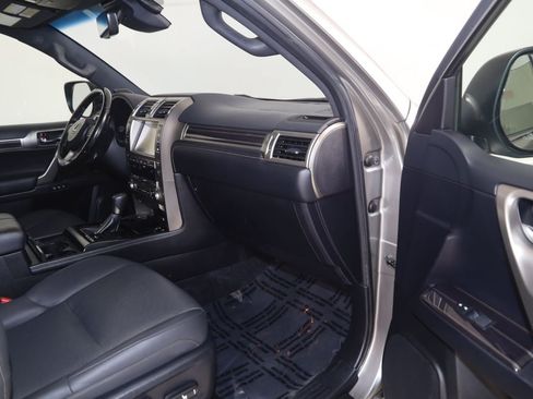 Used 2020 Lexus GX 460 Premium AWD/4WD image 46
