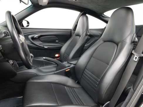 Used 2001 Porsche 911 Carrera image 8