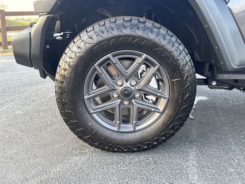 New 2025 Jeep Wrangler Sport S image 11