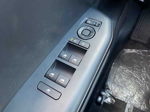 New 2026 Kia K4 FWD image 23