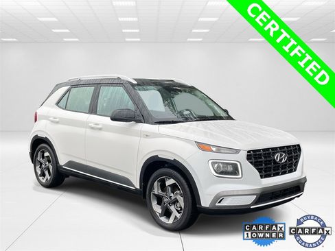 Certified 2025 Hyundai Venue Limited image 1