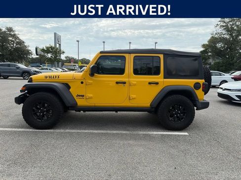 Used 2020 Jeep Wrangler Unlimited Sport AWD/4WD image 3