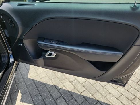 Used 2022 Dodge Challenger R/T Scat Pack RWD image 12