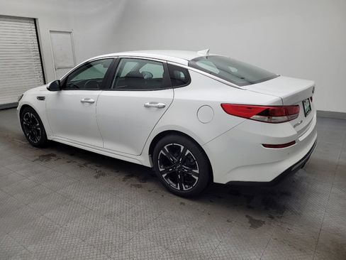 Used 2020 Kia Optima LX image 3