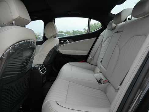 New 2026 Genesis G70 3.3T Sport Prestige AWD/4WD image 6