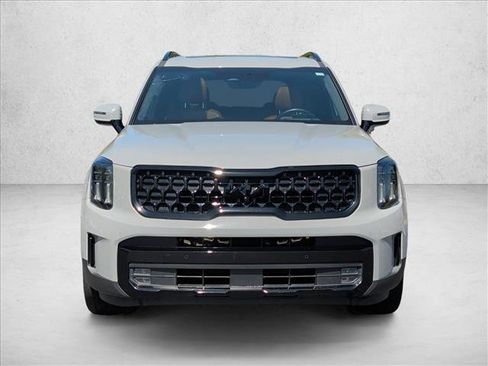 Used 2024 Kia Telluride SX Prestige X-Line AWD/4WD image 2
