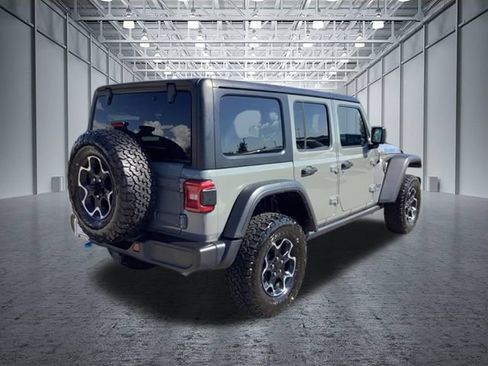 Used 2023 Jeep Wrangler Unlimited Rubicon 4xe w/ Cold Weather Group AWD/4WD image 5