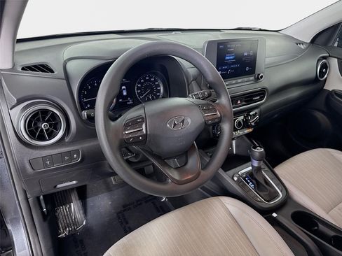 Used 2023 Hyundai Kona SEL FWD image 10