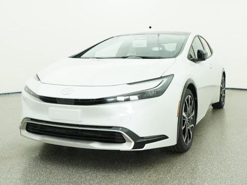 New 2026 Toyota Prius Plug-In Hybrid image 15