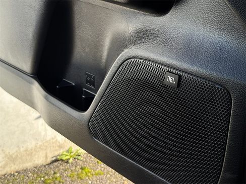 Certified 2023 Toyota Tacoma TRD Off-Road image 32