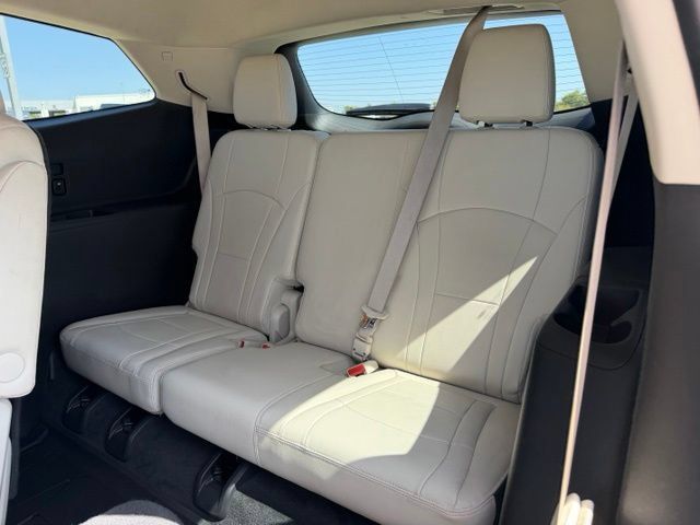 Used 2022 Buick Enclave Essence w/ LPO, Floor Liner Package FWD image 16