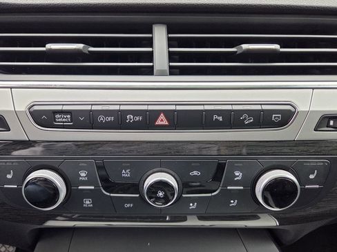 Used 2018 Audi Q7 2.0T Premium Plus w/ Premium Plus Package AWD/4WD image 22
