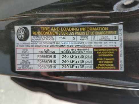 Used 2021 Nissan Frontier SV RWD image 14