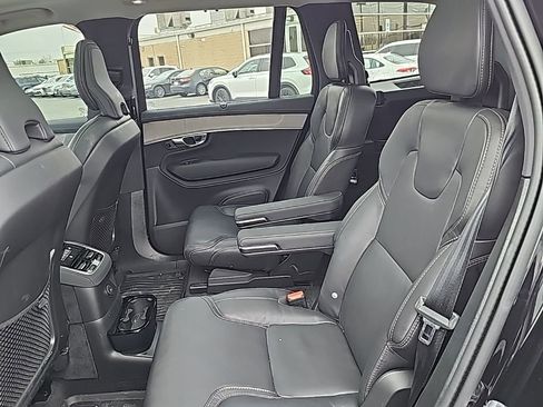 Used 2025 Volvo XC90 T8 Ultra w/ Protection Package Premier image 11