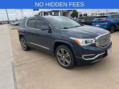 Used 2018 GMC Acadia Denali w/ Technology Package image 2