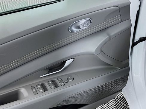 New 2026 Hyundai Elantra Sport image 16