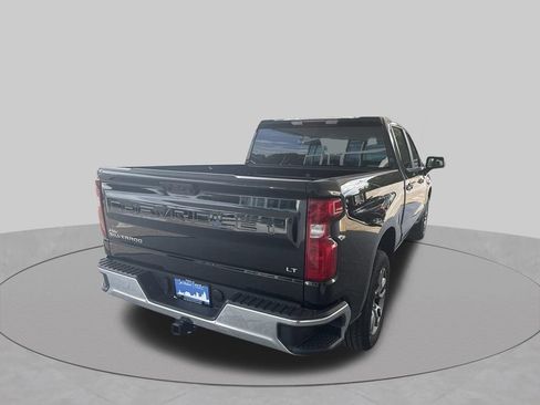 Used 2024 Chevrolet Silverado 1500 LT AWD/4WD image 8
