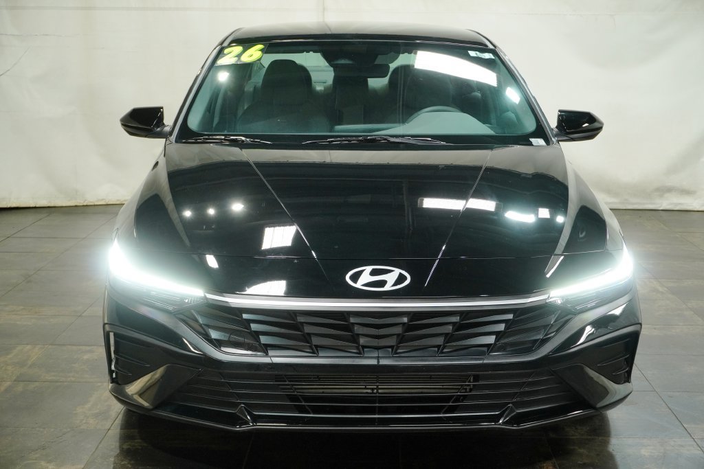 Certified 2026 Hyundai Elantra Sport FWD image 8