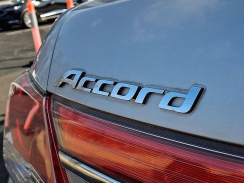 Used 2012 Honda Accord LX image 28