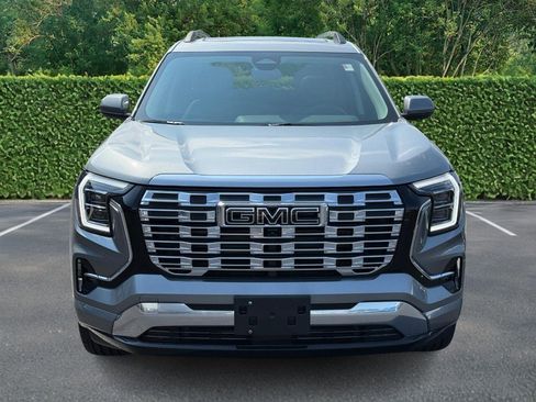 Used 2026 GMC Terrain Denali w/ LPO, Black Badging Package AWD/4WD image 9