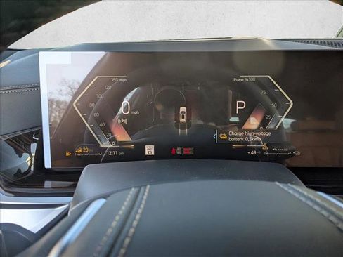 New 2026 BMW X5 xDrive50e w/ Climate Comfort Package image 11