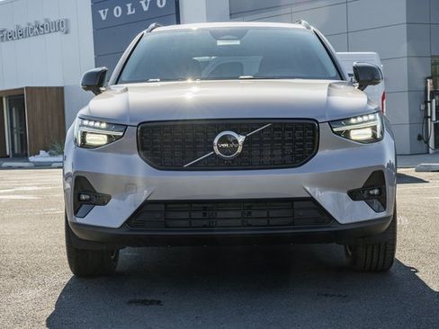 New 2026 Volvo XC40 B5 Plus w/ Protection Package Premier image 2