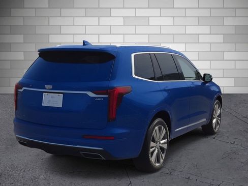 Certified 2024 Cadillac XT6 Premium Luxury AWD/4WD image 5