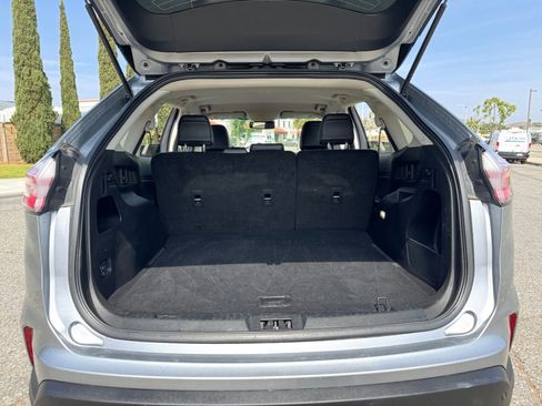Used 2024 Ford Edge SEL image 22