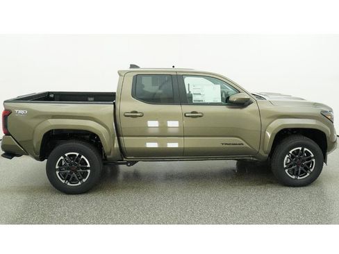New 2026 Toyota Tacoma TRD Sport AWD/4WD image 11
