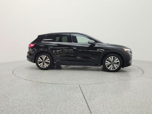 Used 2023 Audi Q4 e-tron Premium Plus w/ Premium Plus RWD image 4