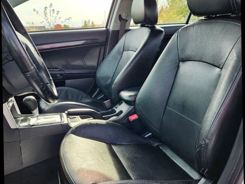 Used 2016 Mitsubishi Lancer SEL image 13