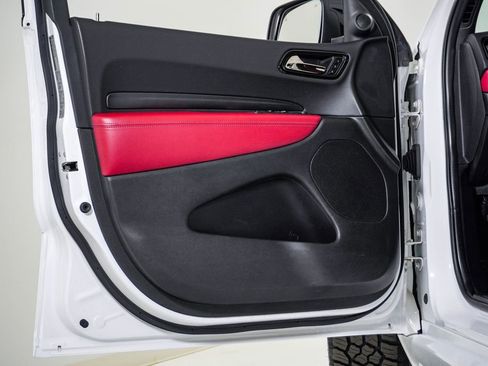 Used 2022 Dodge Durango R/T w/ Trailer Tow Group IV image 27