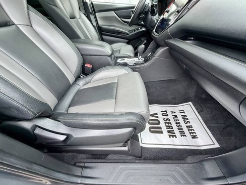 Used 2024 Subaru Ascent Onyx Edition AWD/4WD image 29