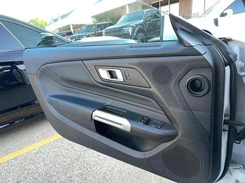 Used 2024 Ford Mustang Premium image 16